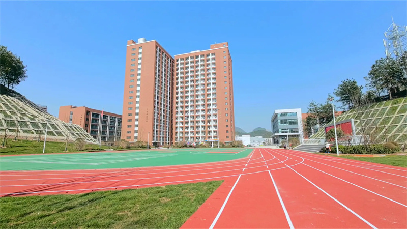 学校田径场